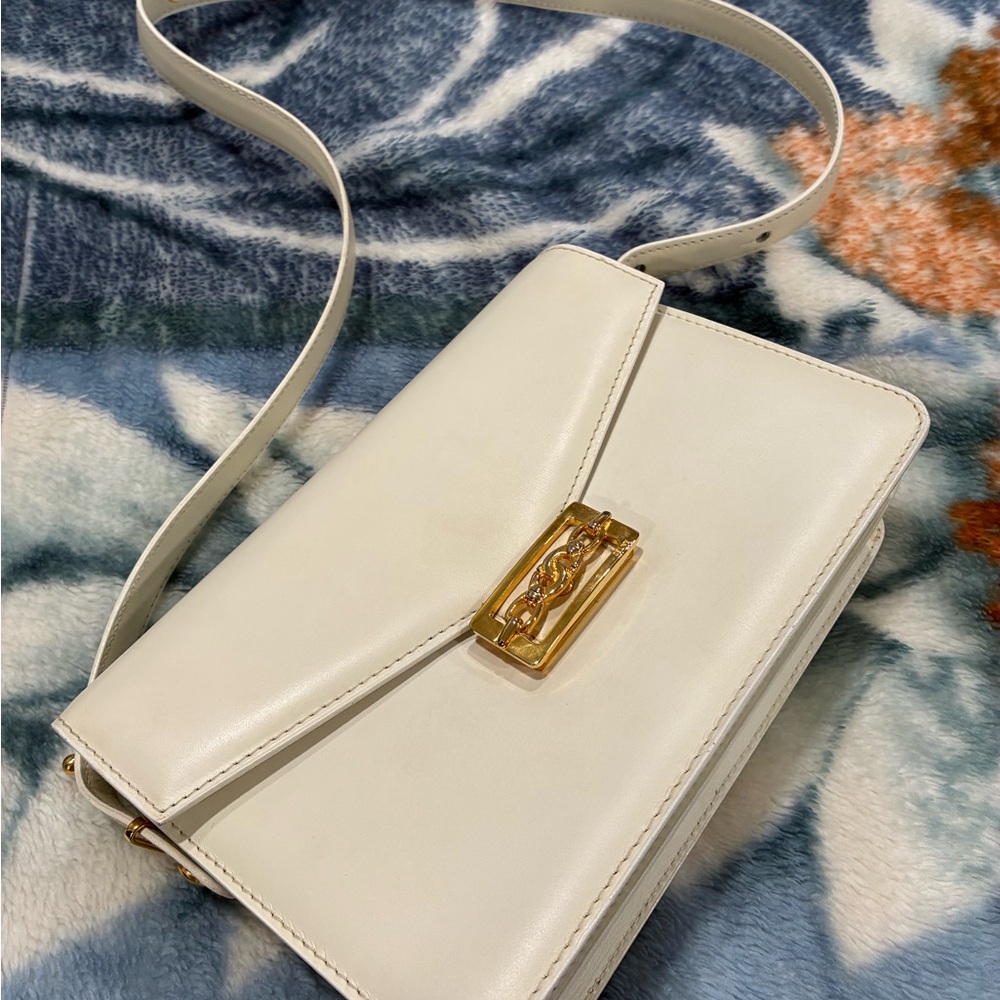 Elegant Vintage Celine White Leather Shoulder Bag